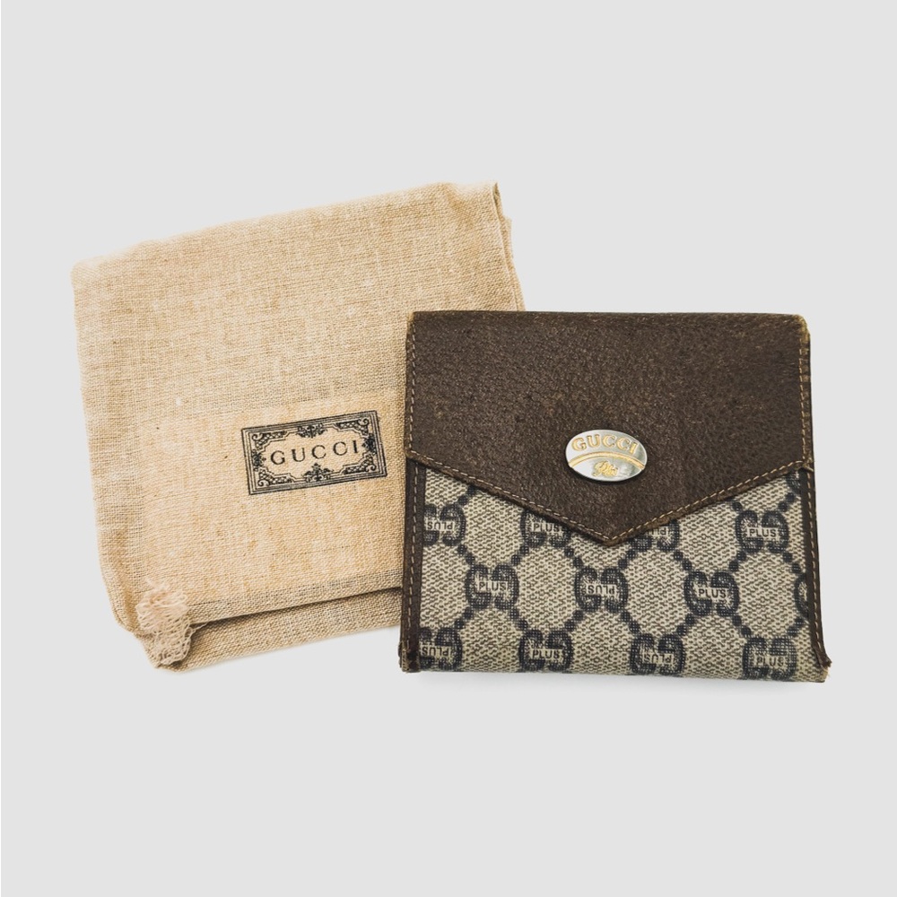 COA Gucci Plus Vintage Wallet